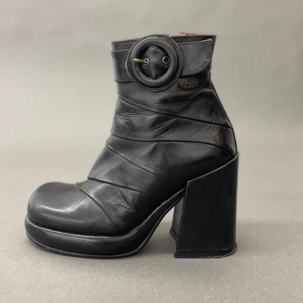 El Dantes chunky ankle boots